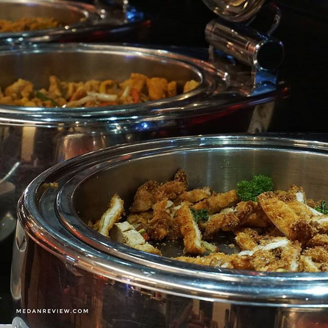 Grand Aston Cityhall Hotel & Serviced Residences Menghadirkan Menu Berbuka Khas Timur Tengah Bertema Lavish Iftar (#6)